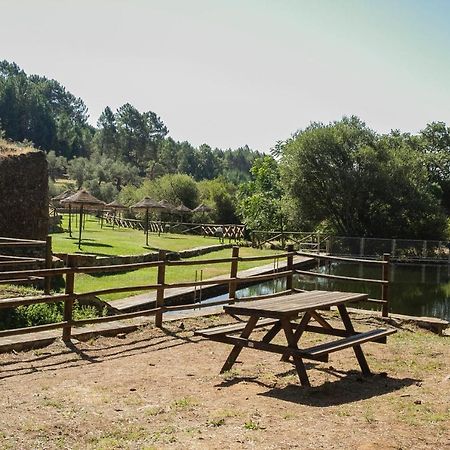 Raices Casa Rural Torre de Don Miguel Exteriér fotografie